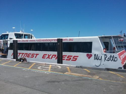 Rottnest fast ferry